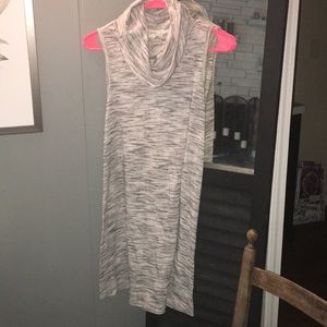 Tank top tunic. Wide bottom. Size M.